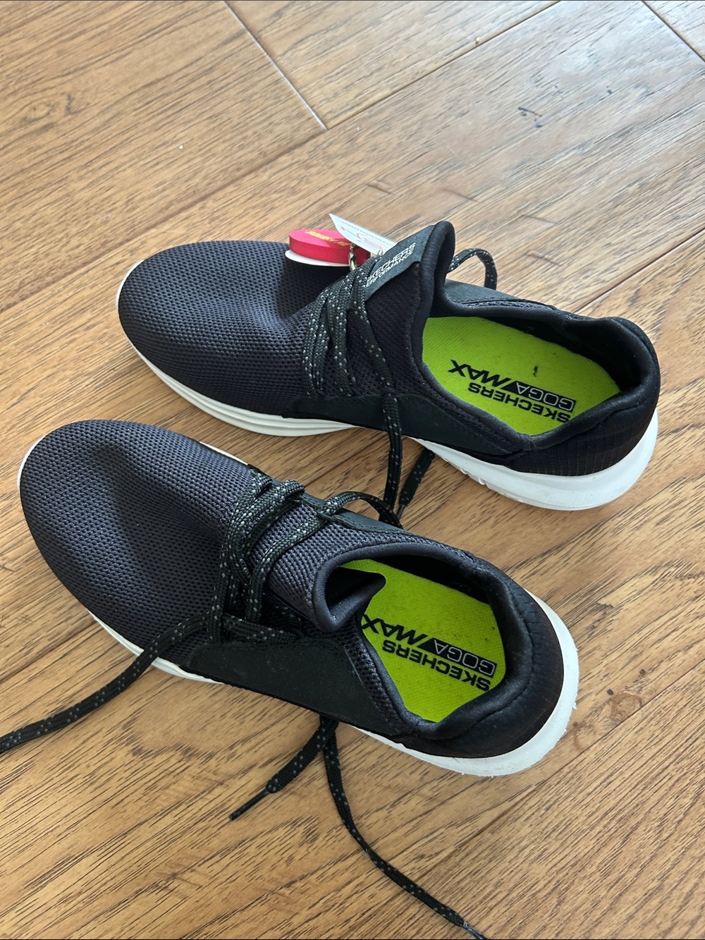 Skechers Black Goga Max with Lime Insole